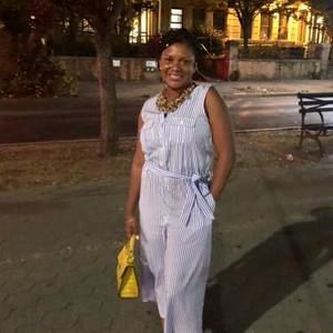 Meet your Posher, Greganne